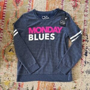 NWT Women’s Chaser Sweatshirt (M)